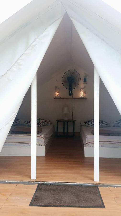 Casa De Miguelitos Hotel Tagaytay City Eksteriør billede